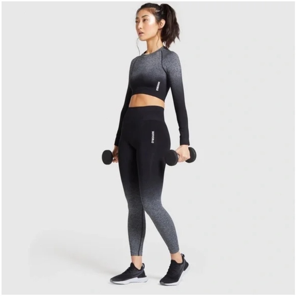 Gymshark SET Adapt Ombré Black and Gray Seamless Top & Leggings Size M - Picture 4 of 17